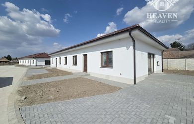 Ponúkame na predaj 3 izb.rod.dom  vo Vlčanoch