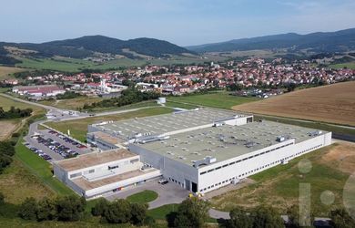 Prenájom výrobno-skladových priestorov od 5,000 m2 po 26,000 m2 v Detve